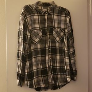 Women's long sleeve flannel